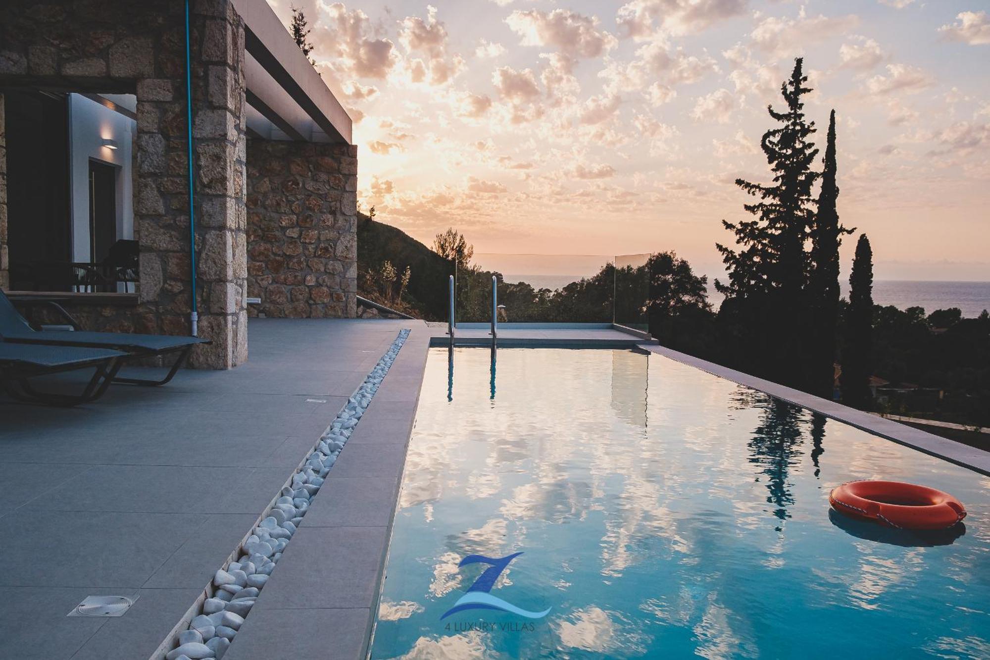 Z 4 Luxury Villas 아기오스 이오아니스 외부 사진