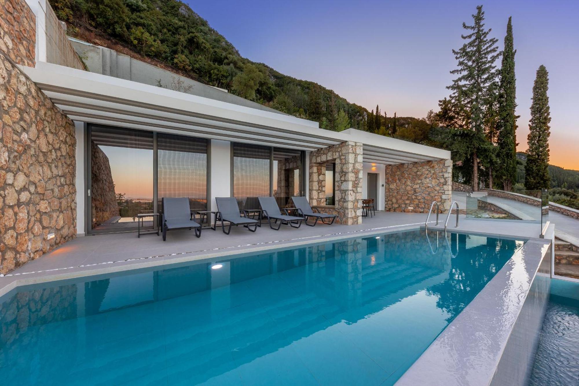 Z 4 Luxury Villas 아기오스 이오아니스 외부 사진